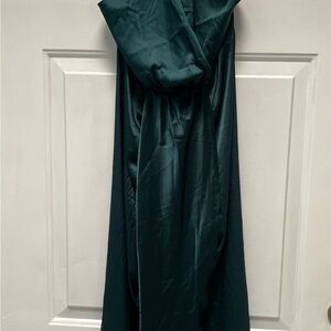 Elegant Green Midi Dress